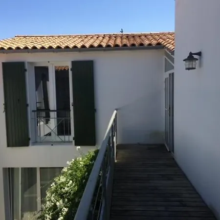 La Jolie Brise En Re Dans Residence Avec Piscine La Flotte Buitenkant foto